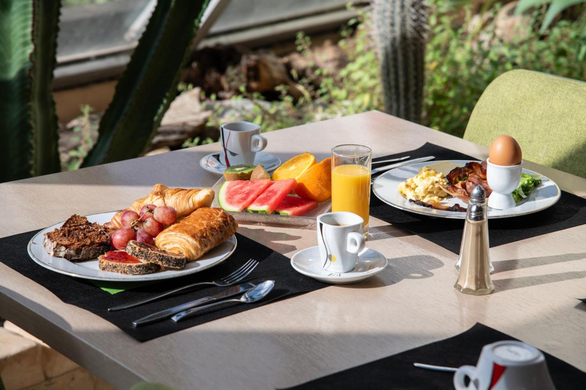 Hotel Atrium Arles Centre Luaran gambar
